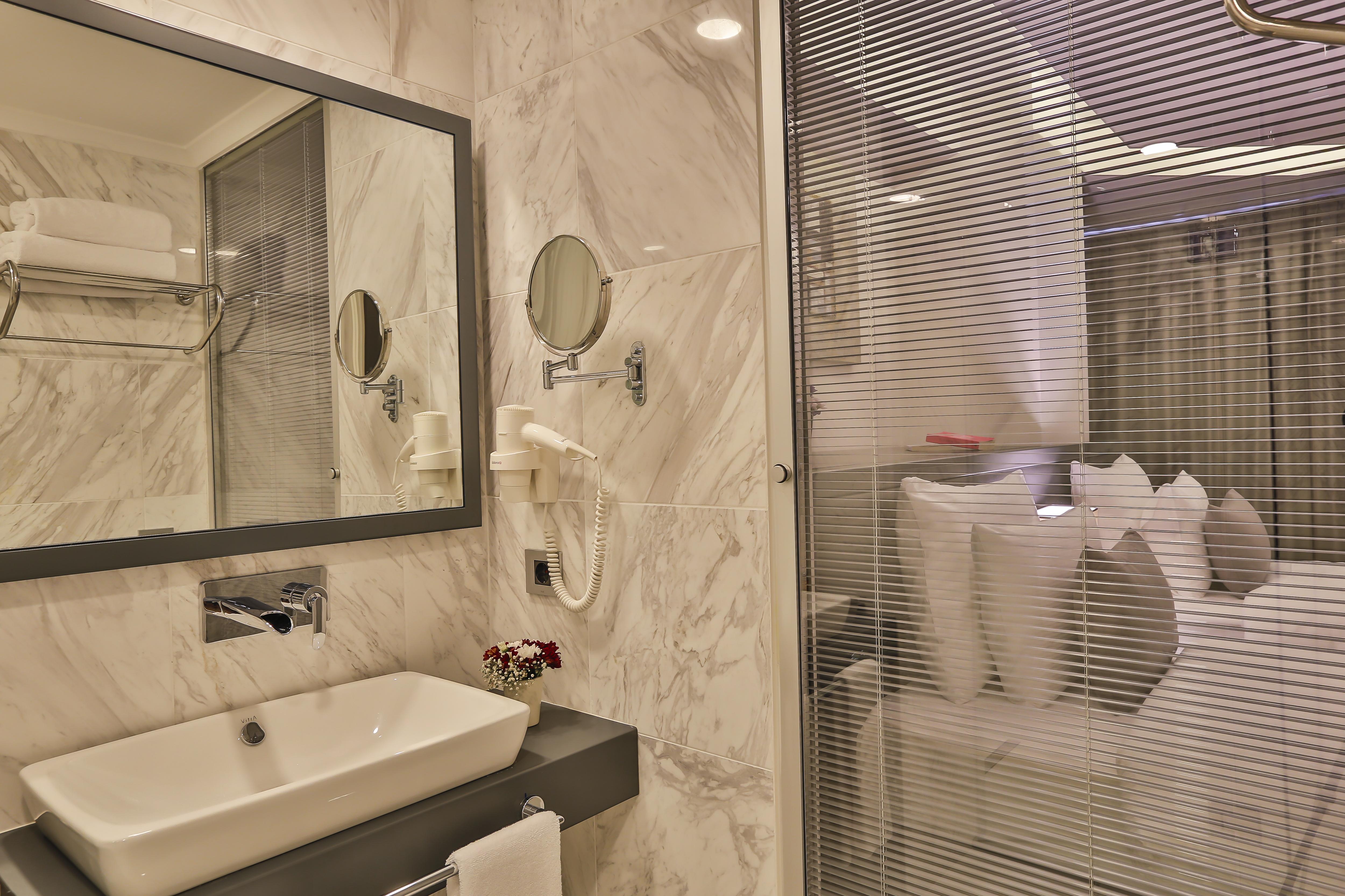 Business Life Hotel Provincia di Provincia di Istanbul Esterno foto